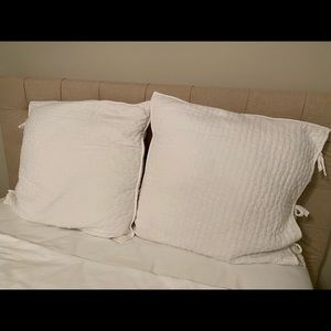 Pottery Barn Pick-stitch cotton/linen Pillow Shams